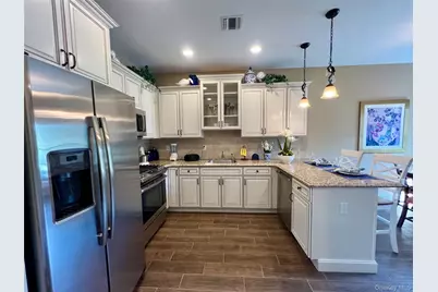 11 Willow Terrace #11, Coram, NY 11727 - Photo 7
