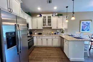 11 Willow Terrace, Coram, NY 11727 - Photo 7