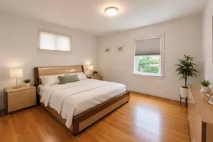 43-20 Utopia Pkwy, Flushing, NY 11358 - Photo 5