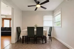 43-20 Utopia Pkwy, Flushing, NY 11358 - Photo 7