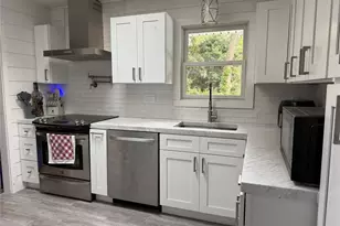 46 Douglaston Rd, Sound Beach, NY 11789 - Photo 3