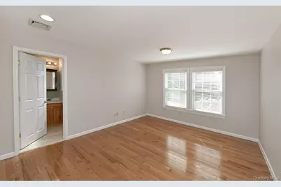 39 Nesaquake Avenue #A, Port Washington, NY 11050 - Photo 13