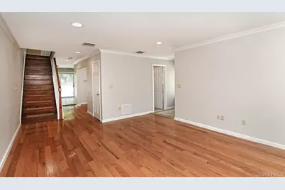 39 Nesaquake Avenue #A, Port Washington, NY 11050 - Photo 7