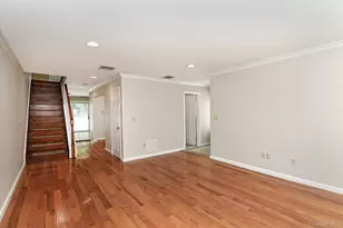 39 Nesaquake Ave, Port Washington, NY 11050 - Photo 7