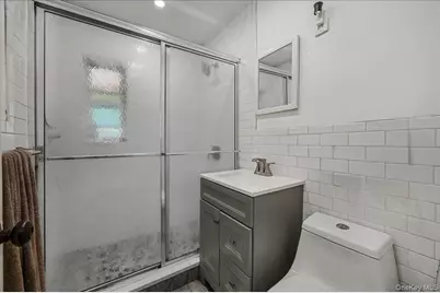 1281 Arnow Avenue, Bronx, NY 10469 - Photo 19