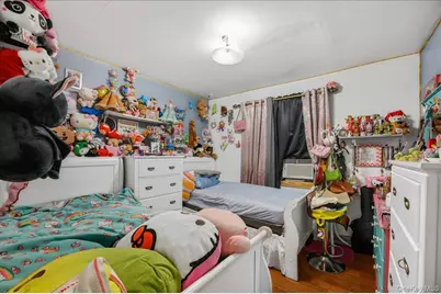1281 Arnow Avenue, Bronx, NY 10469 - Photo 5