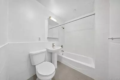 71-28 163rd Street #2A, Fresh Meadows, NY 11365 - Photo 11