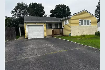 46 Haverford, Hicksville, NY 11801 - Photo 1