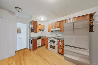 403 E 87th Street #3B, New York, NY 10128 - Photo 7