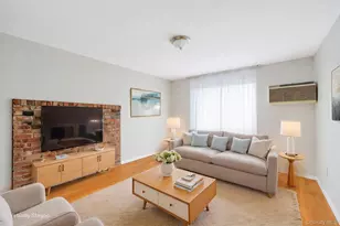 403 E 87th St, New York, NY 10128 - Photo 5
