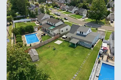 63 Blacksmith Rd, Levittown, NY 11756 - Photo 27