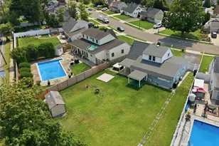 63 Blacksmith Rd, Levittown, NY 11756 - Photo 27