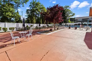86 Cardinal Ln, Islip, NY 11751 - Photo 3