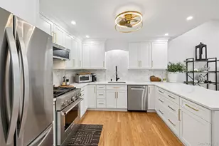 3 Summerfield Ln S, Aquebogue, NY 11901 - Photo 9