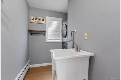 3290 Parkway Drive, Baldwin, NY 11510 - Photo 7