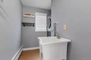 3290 Parkway Dr, Baldwin, NY 11510 - Photo 7