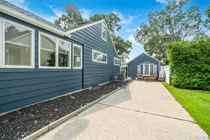 7 Oak Dr, Jamesport, NY 11947 - Photo 29