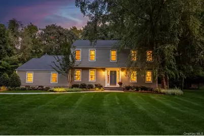 18 Robert Townsend Drive, Setauket, NY 11733 - Photo 3