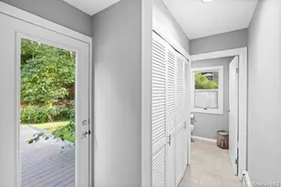 18 Robert Townsend Dr, Setauket, NY 11733 - Photo 19