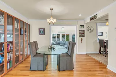 360 Bayport Avenue, Bayport, NY 11705 - Photo 9
