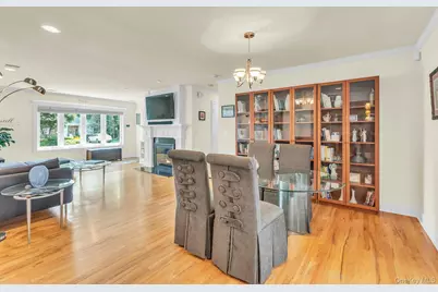360 Bayport Avenue, Bayport, NY 11705 - Photo 11