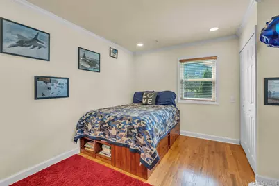 360 Bayport Avenue, Bayport, NY 11705 - Photo 25