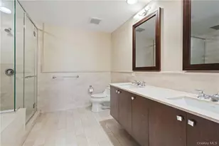 1 Renaissance Square, White Plains, NY 10601 - Photo 11