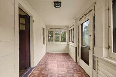 37 Yates Avenue, Poughkeepsie, NY 12601 - Photo 5