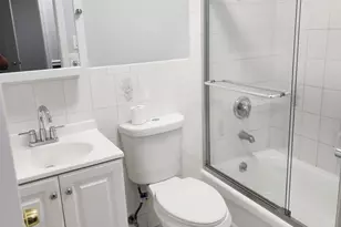 177-19 Meadow Rd, Springfield Gardens, NY 11434 - Photo 9