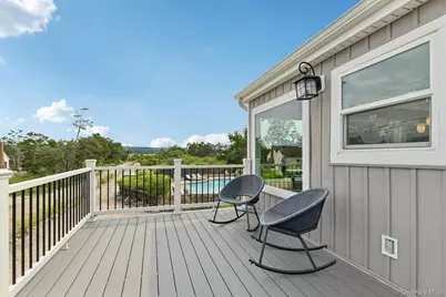 588 E. Long Beach Road, Nissequogue, NY 11780 - Photo 29