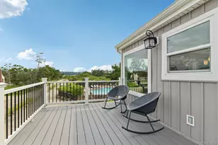 588 E Long Beach Rd, Nissequogue, NY 11780 - Photo 29