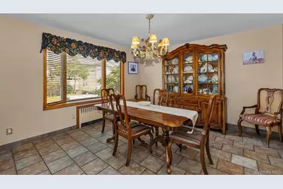 498 Cedarhurst Avenue, Cedarhurst, NY 11516 - Photo 5