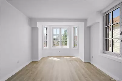 139 Fifth Avenue #3h, Pelham, NY 10803 - Photo 5