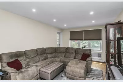 23-55 Bell Boulevard #1H, Bayside, NY 11360 - Photo 5
