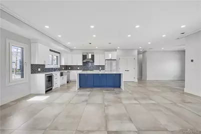 72 Washington Avenue, Island Park, NY 11558 - Photo 11