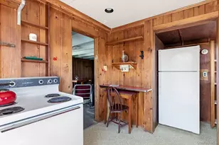 25 Ocean Walk, Babylon, NY 11702 - Photo 11
