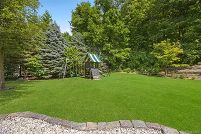 15 W Barrett Hill Road, Hopewell Junction, NY 12533 - Photo 33