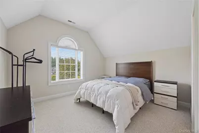 15 W Barrett Hill Road, Hopewell Junction, NY 12533 - Photo 29