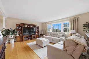 161 Geymer Dr, Mahopac, NY 10541 - Photo 3