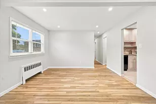 180 Boston Ave, Massapequa, NY 11758 - Photo 5