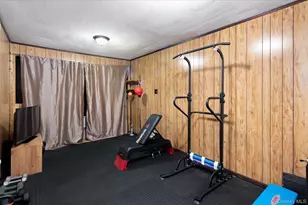 2872 Old Yorktown Rd, Yorktown Heights, NY 10598 - Photo 11
