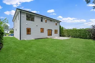 93 Morton Blvd, Plainview, NY 11803 - Photo 41