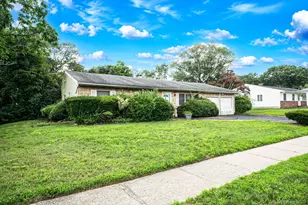 18 Wilson St, Centereach, NY 11720 - Photo 13