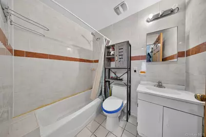 138-10 35th Avenue #5, Flushing, NY 11354 - Photo 3