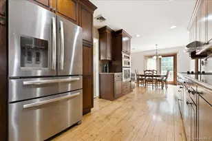 244 Neptune Ave, West Babylon, NY 11704 - Photo 9