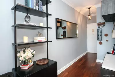 24-65 38th Street #10C, Astoria, NY 11103 - Photo 3