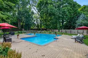43 Barrow Ct, Huntington, NY 11743 - Photo 25