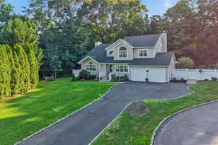 43 Barrow Ct, Huntington, NY 11743 - Photo 29