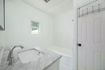 216 Hobbs Lane #B, Clinton Corners, NY 12514 - Photo 13