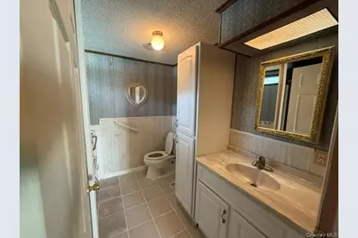 567 Sheafe Rd #43, Wappingers Falls, NY 12590 - Photo 17